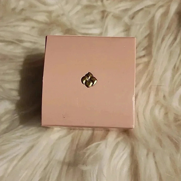 MZ SKIN Calming Moisturizer - Picture 2 of 7